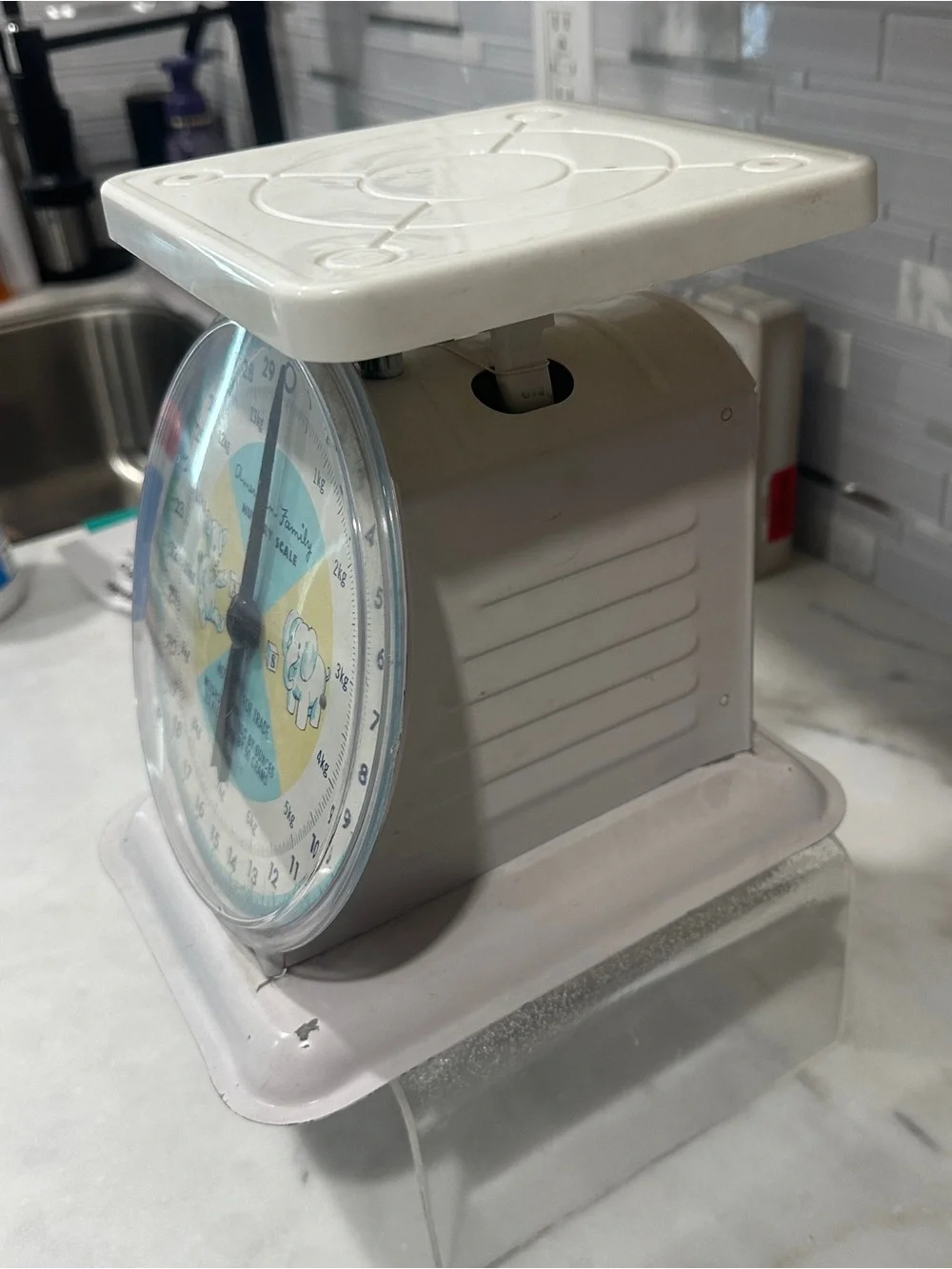 Vintage American Family Nurser Baby Scale – 30 lbs